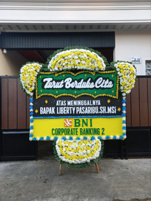 Papan Bunga Duka di Singkil Dua